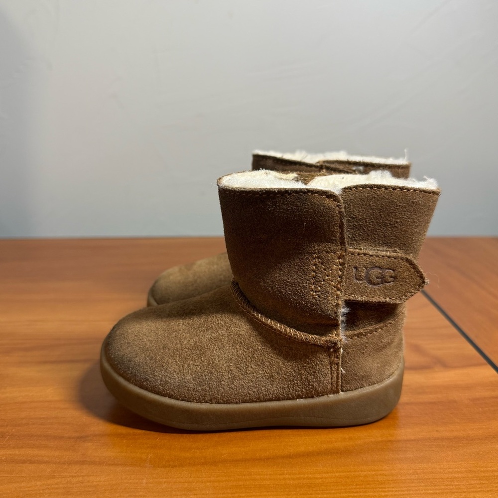 Ugg Toddler Kids Keelan Sherpa Lined Boot Chestnut Suede‎ Snow Winter 10960891
